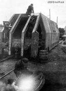 在战火中传递着人道主义