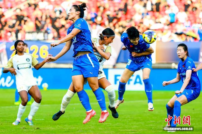 武汉车谷江大女足在国际足联首届女足冠军杯揭