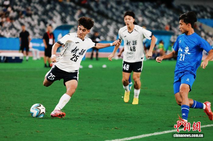 十五运会U18男足揭幕战广东4-2河南开门红