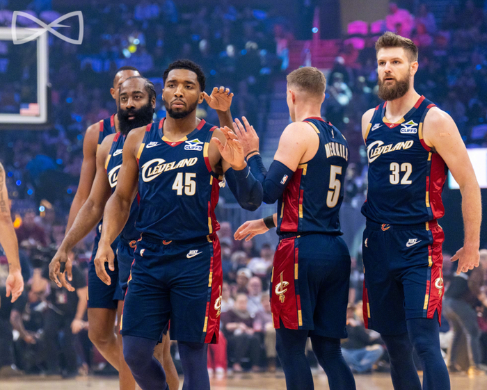 哈登低迷难救骑士 阿伦伤退致季后赛前景堪忧