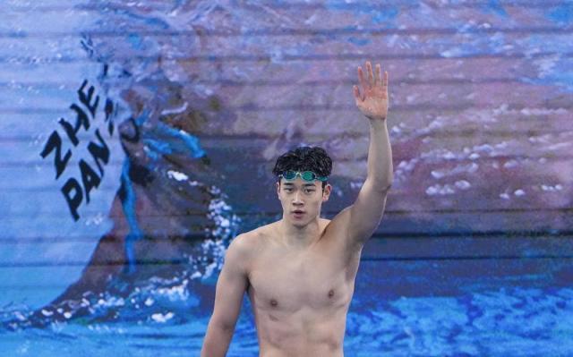 潘展乐张雨霏2026首秀亮相双赛合一赛事，500名选