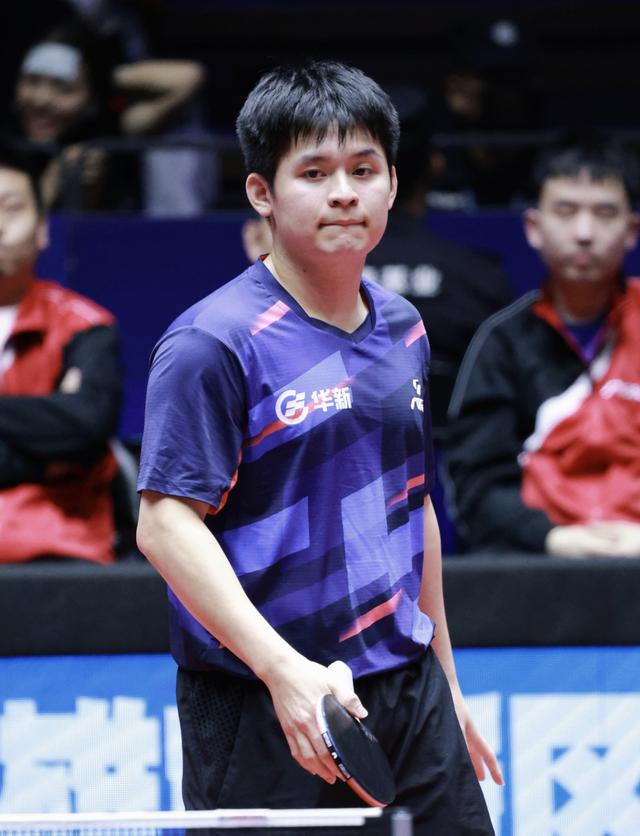 国乒封闭集训无休备战澳门世界杯 林诗栋伤退王