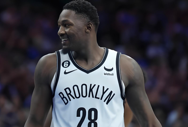 火箭弃用芬尼·史密斯三场全胜引争议