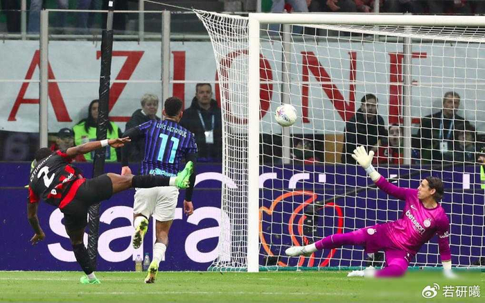 米兰终结国米15轮不败 埃斯图皮尼安首球定乾坤